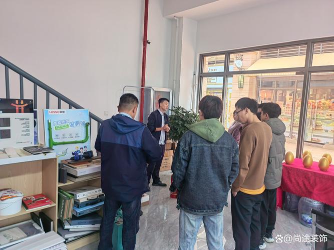 筑牢安全防线 守护创意空间——尚途装饰与尚途文化传媒联合开展消防安全培训